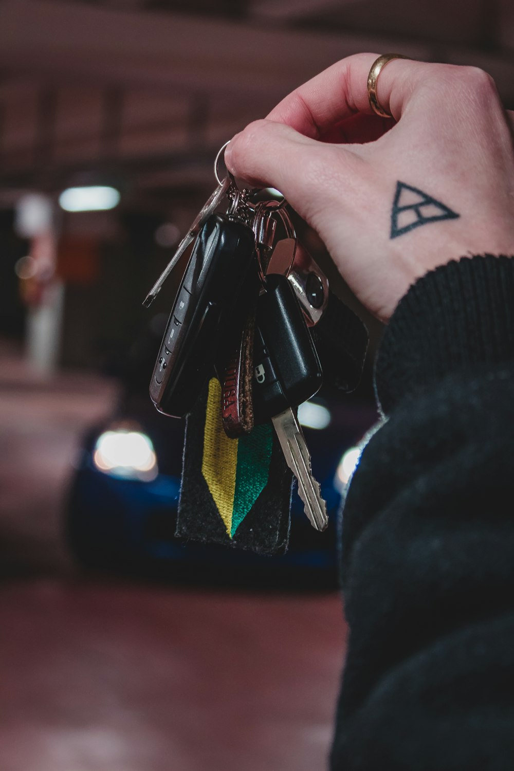 Vehicle key fob