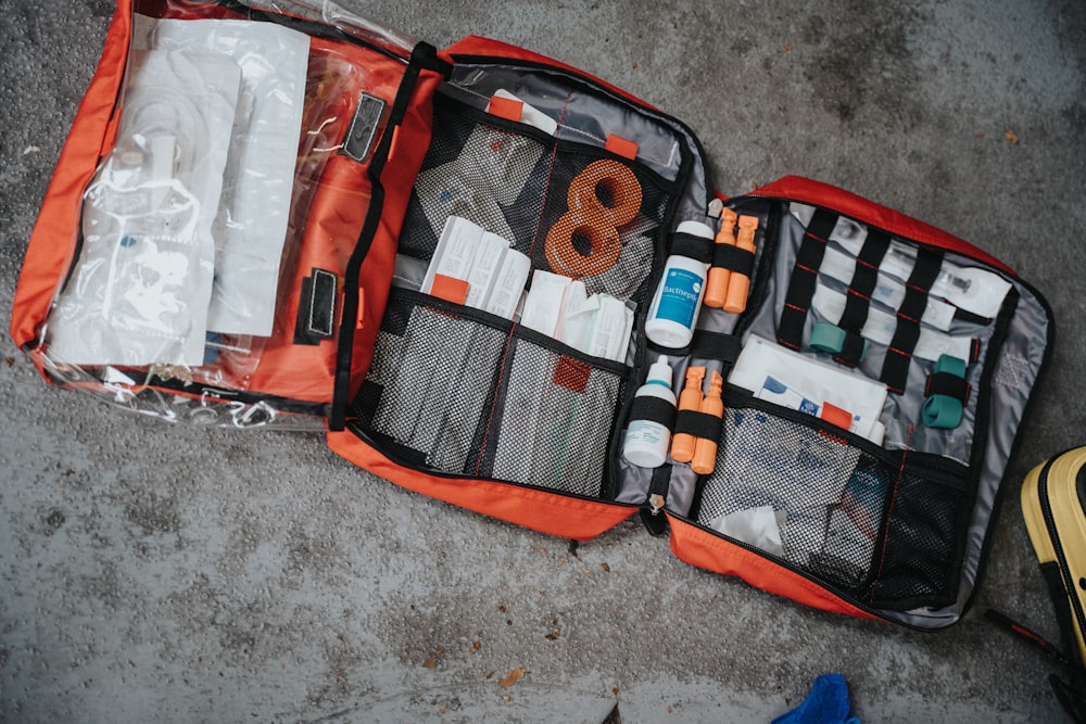Car first aid kit bag